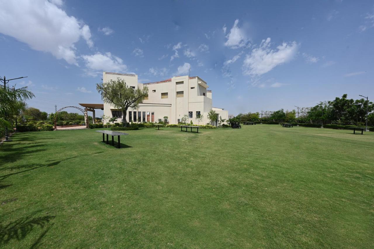 The Ganga Resort Bikaner Exteriör bild