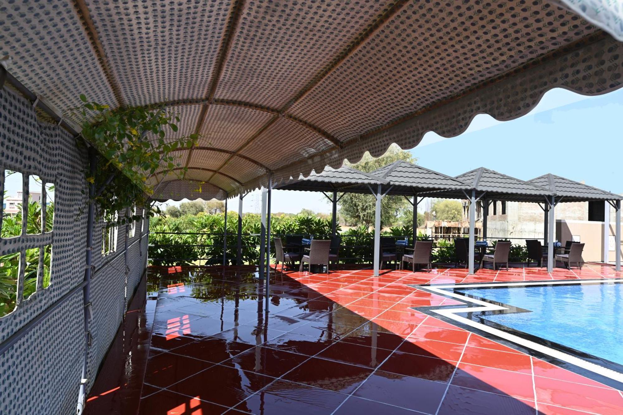 The Ganga Resort Bikaner Exteriör bild